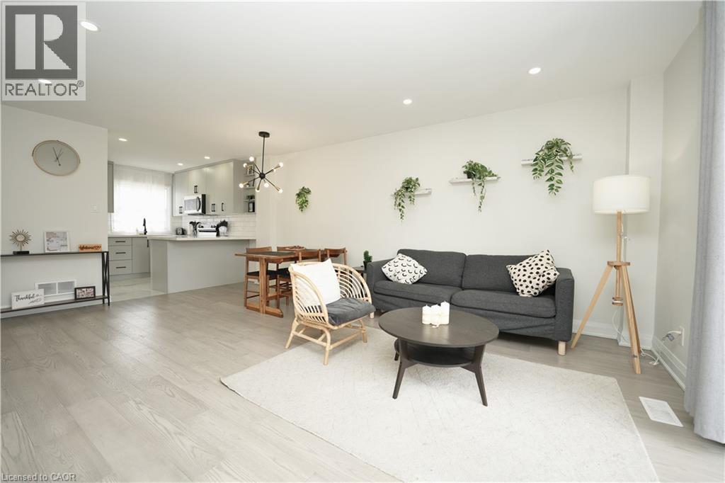 140 JANSEN Avenue thumbnail 10