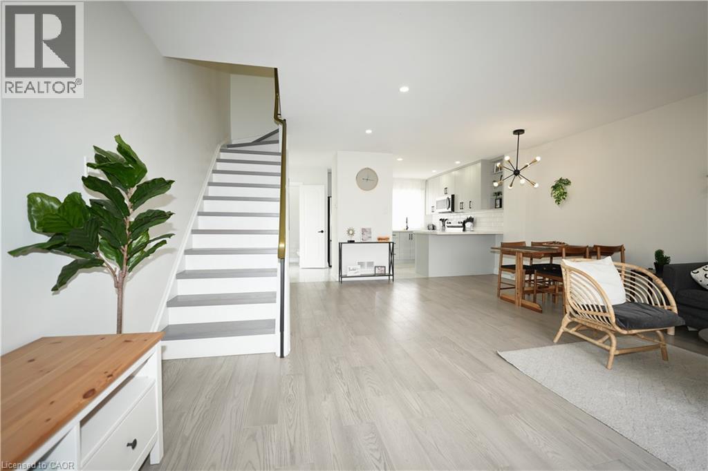 140 JANSEN Avenue thumbnail 11