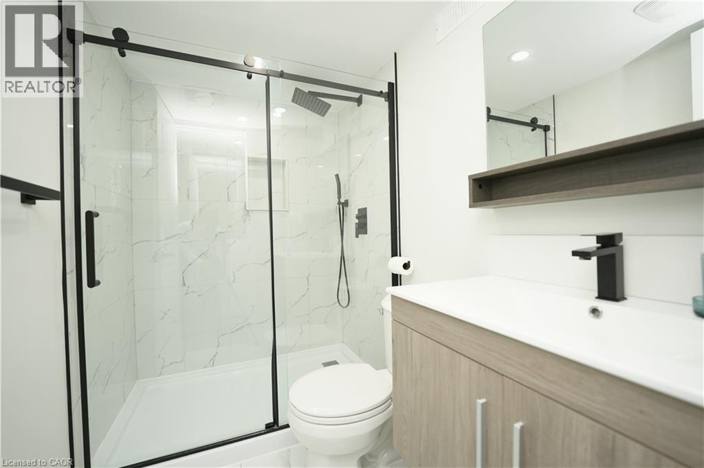 140 JANSEN Avenue thumbnail 30