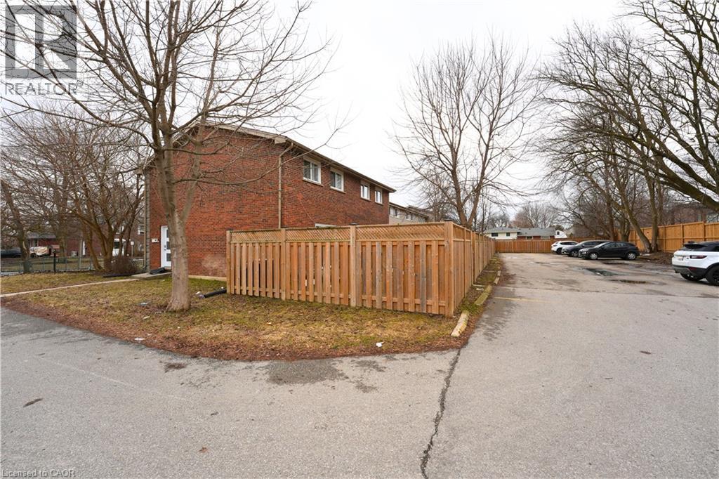 140 JANSEN Avenue thumbnail 35