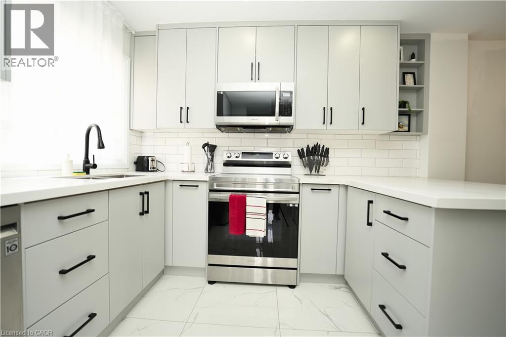 140 JANSEN Avenue thumbnail 6