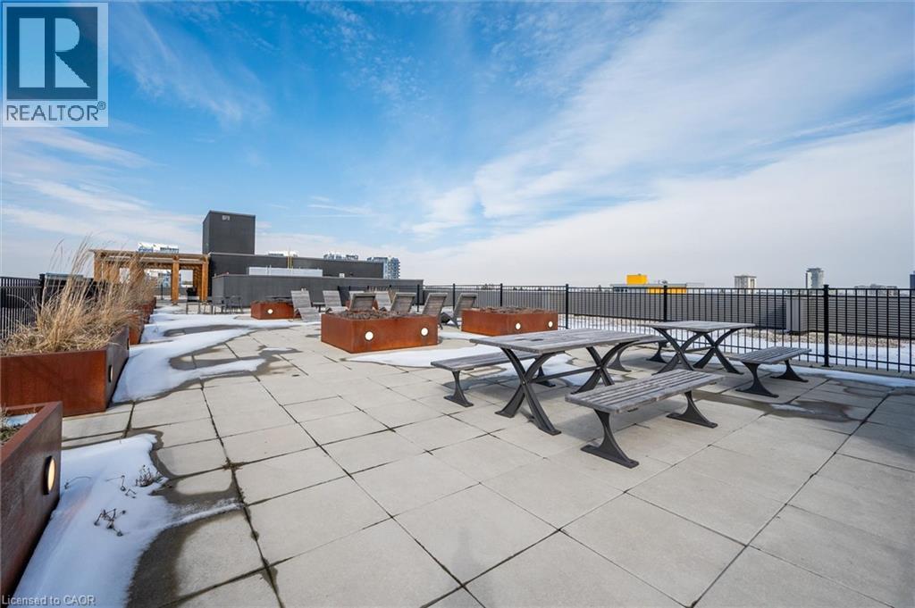 308 LESTER Street Unit# 208 thumbnail 25