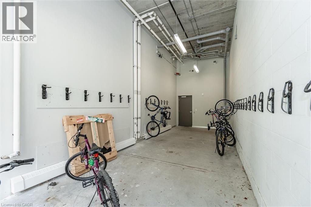 308 LESTER Street Unit# 208 thumbnail 43