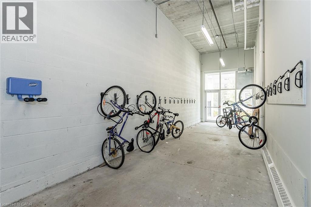 308 LESTER Street Unit# 208 thumbnail 44