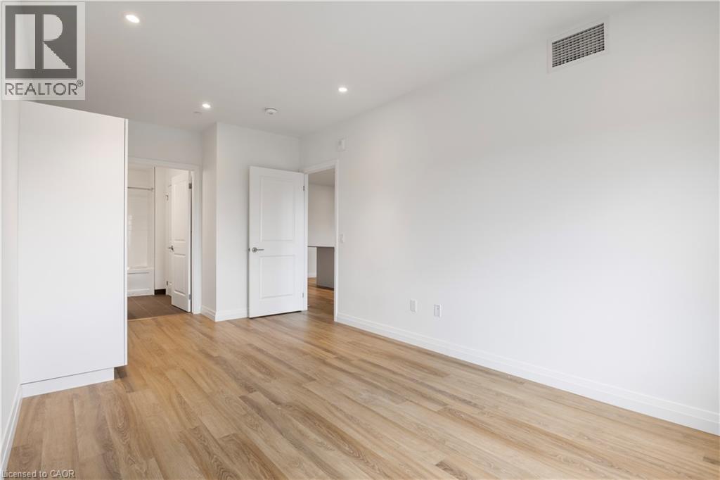 525 NEW DUNDEE Road Unit# 717 thumbnail 11