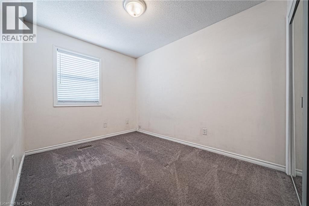 5 MICHELLE Court thumbnail 17