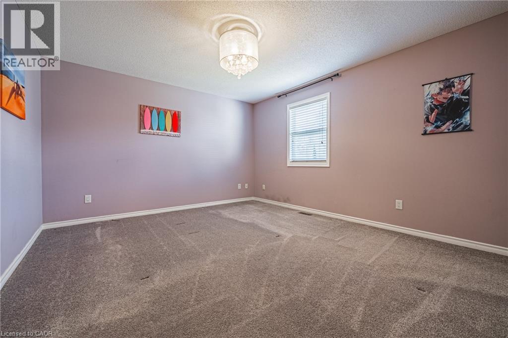 5 MICHELLE Court thumbnail 15