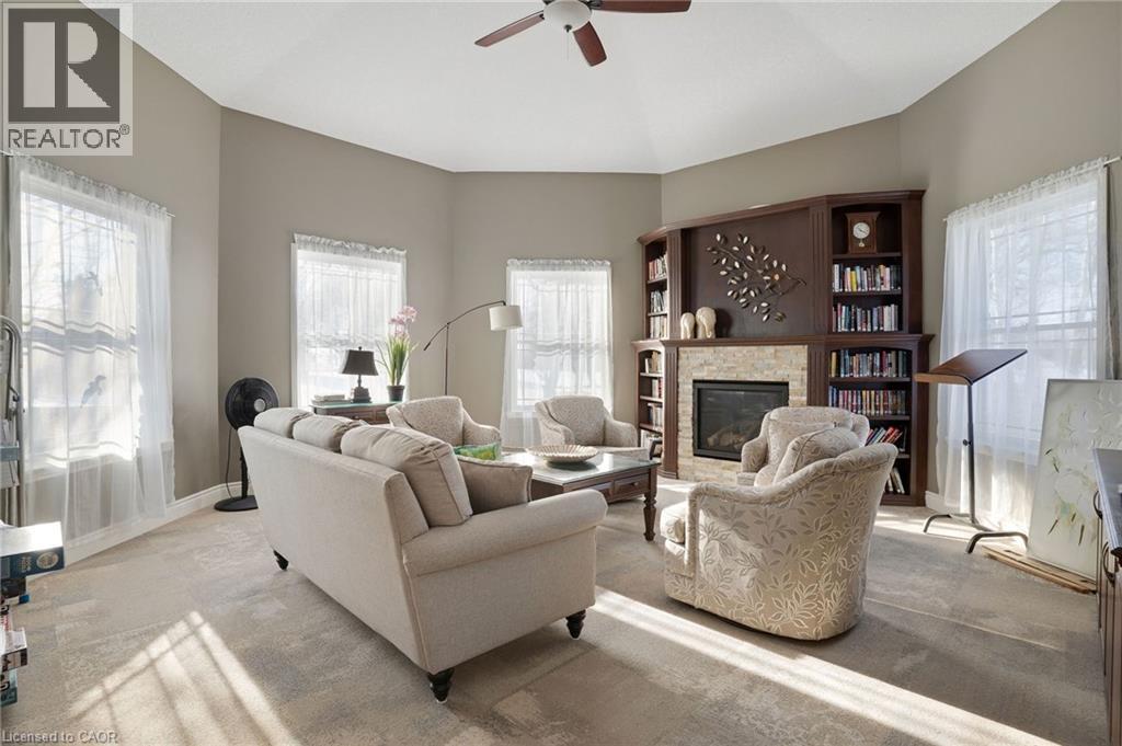 9 LAKEFIELD Court Unit# 89 thumbnail 40