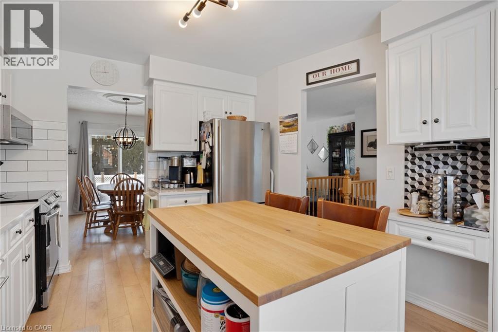 9 LAKEFIELD Court Unit# 89 thumbnail 7