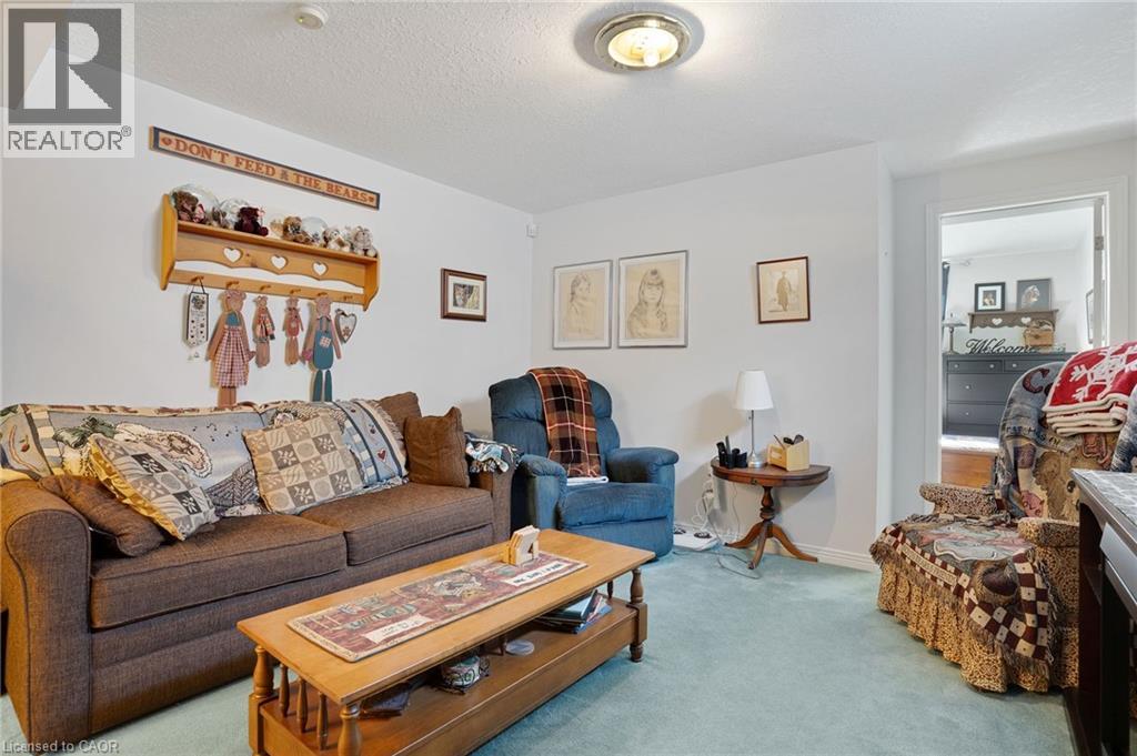 9 LAKEFIELD Court Unit# 89 thumbnail 27