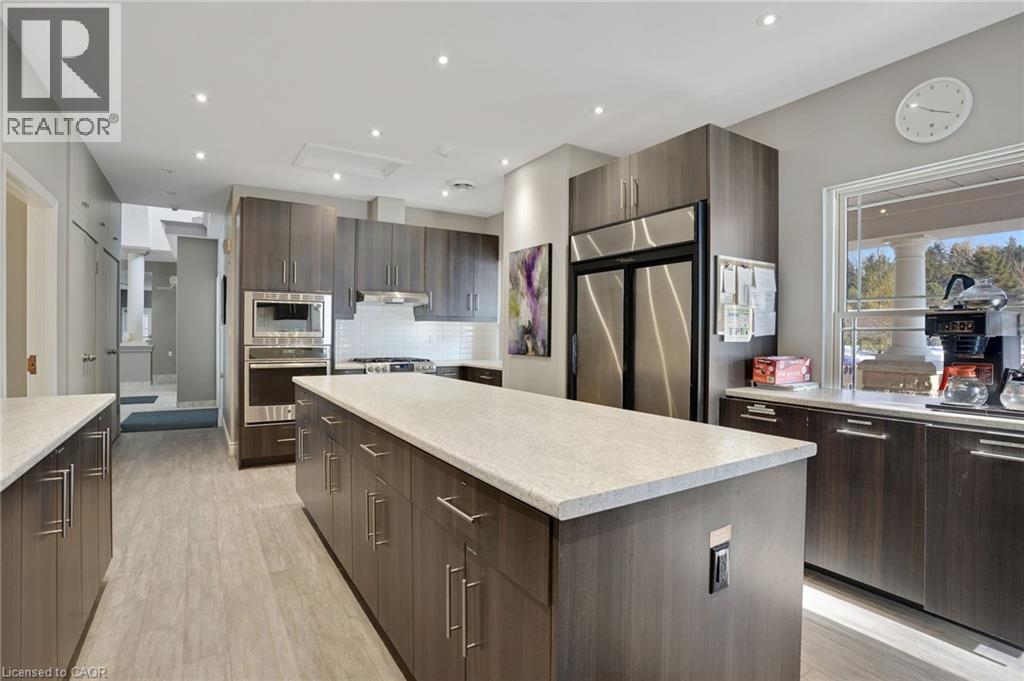 9 LAKEFIELD Court Unit# 89 thumbnail 39