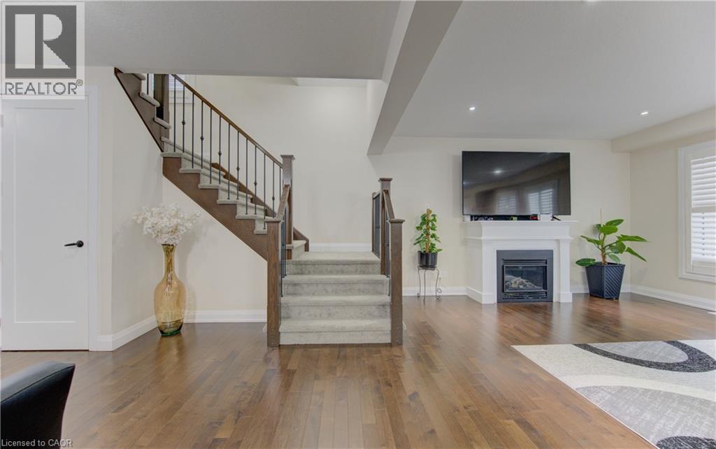 285 SEDGEWOOD Street thumbnail 24