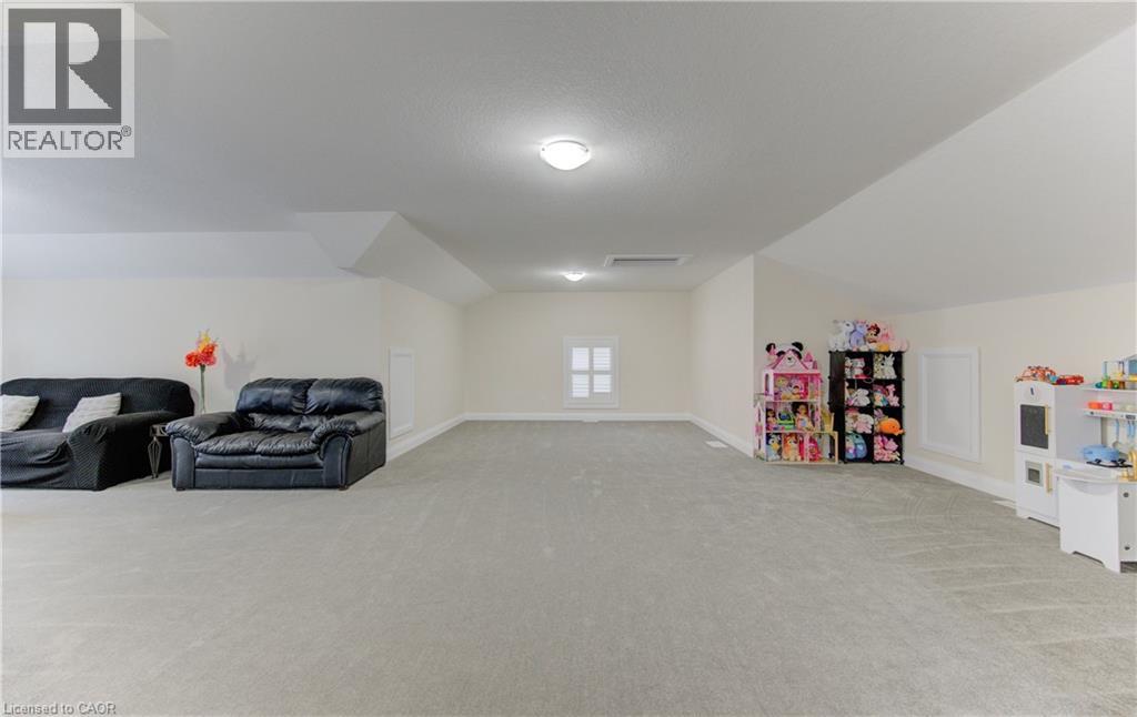 285 SEDGEWOOD Street thumbnail 39
