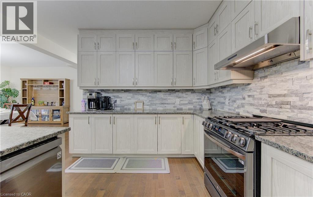 285 SEDGEWOOD Street thumbnail 15
