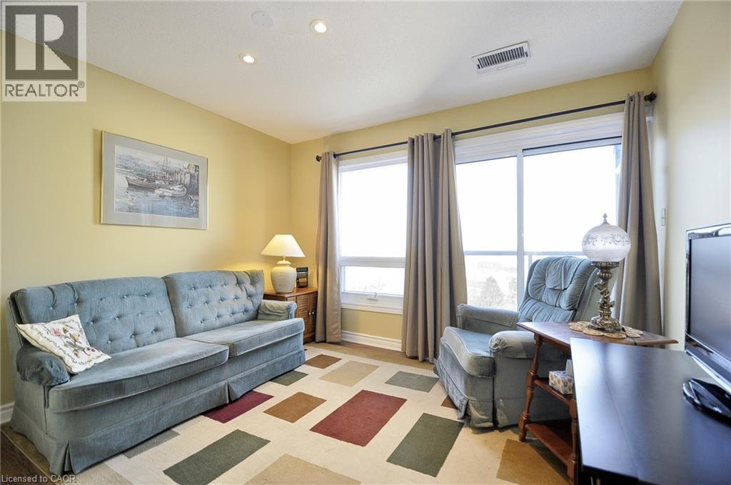 237 KING Street W Unit# 1305 thumbnail 22