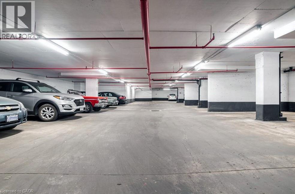 237 KING Street W Unit# 1305 thumbnail 30