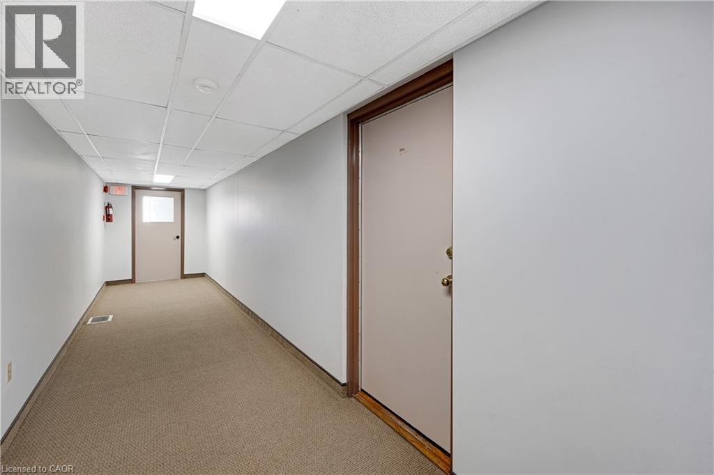 401 ERB Street W Unit# 301 thumbnail 10