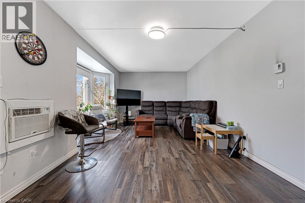 401 ERB Street W Unit# 301 thumbnail 18