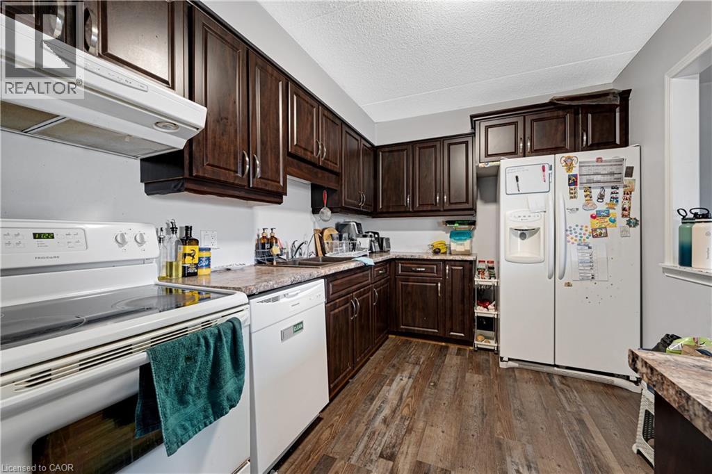 401 ERB Street W Unit# 301 thumbnail 27