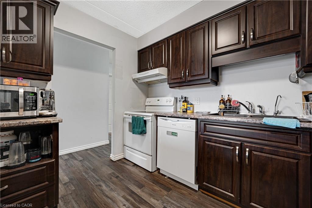 401 ERB Street W Unit# 301 thumbnail 31