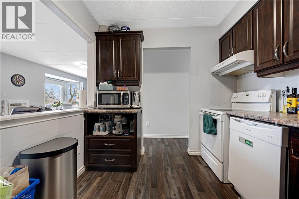 401 ERB Street W Unit# 301 thumbnail 32