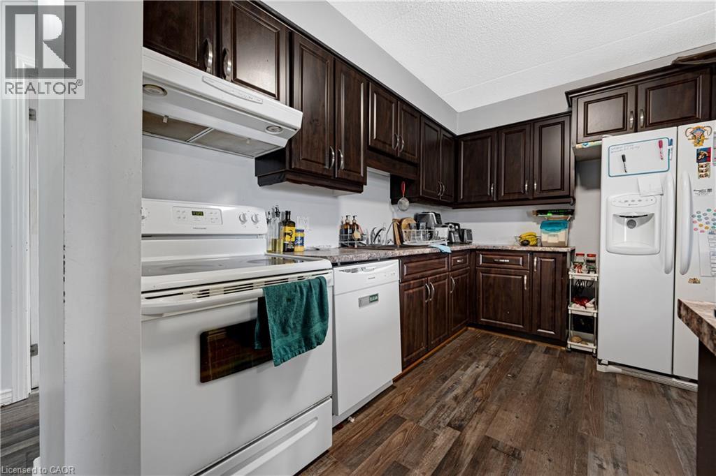 401 ERB Street W Unit# 301 thumbnail 33