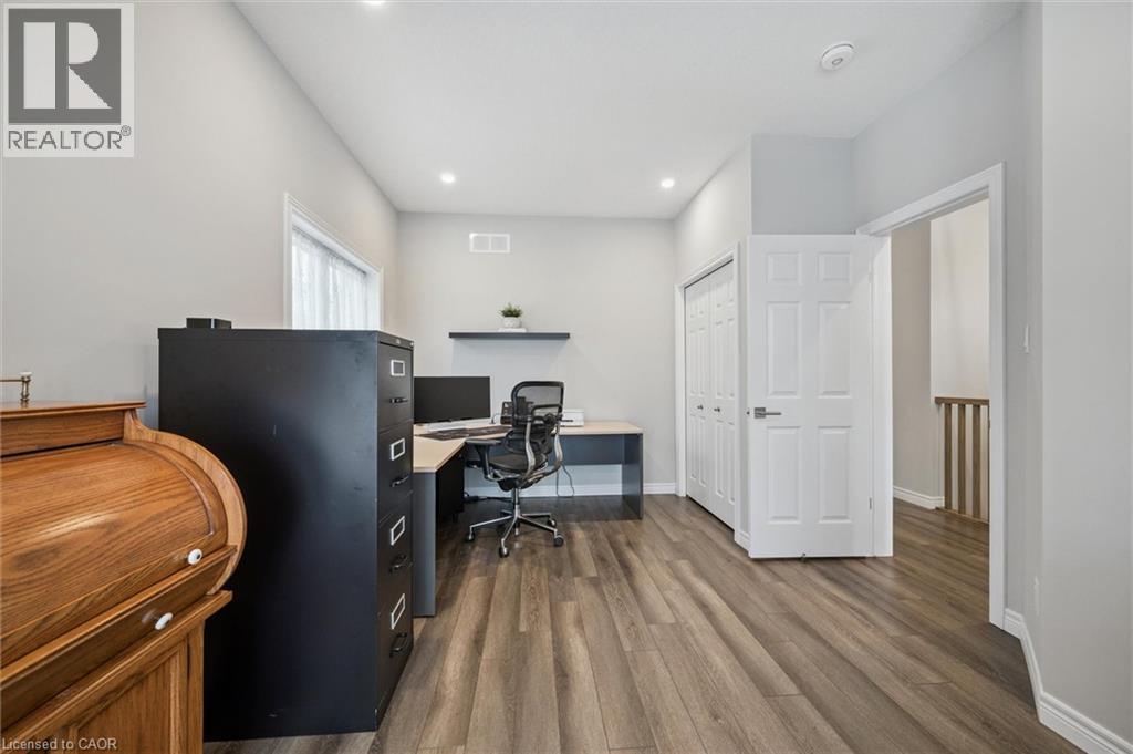 211 WATER Street thumbnail 11