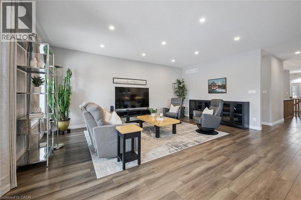 211 WATER Street thumbnail 15