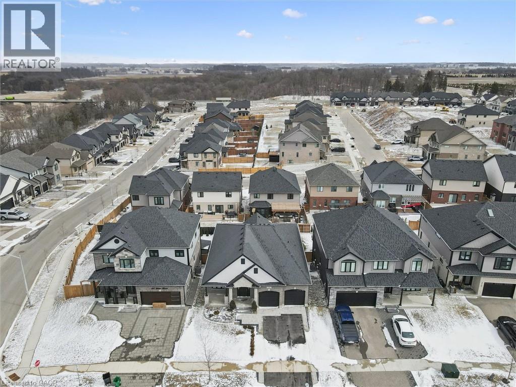 211 WATER Street thumbnail 41