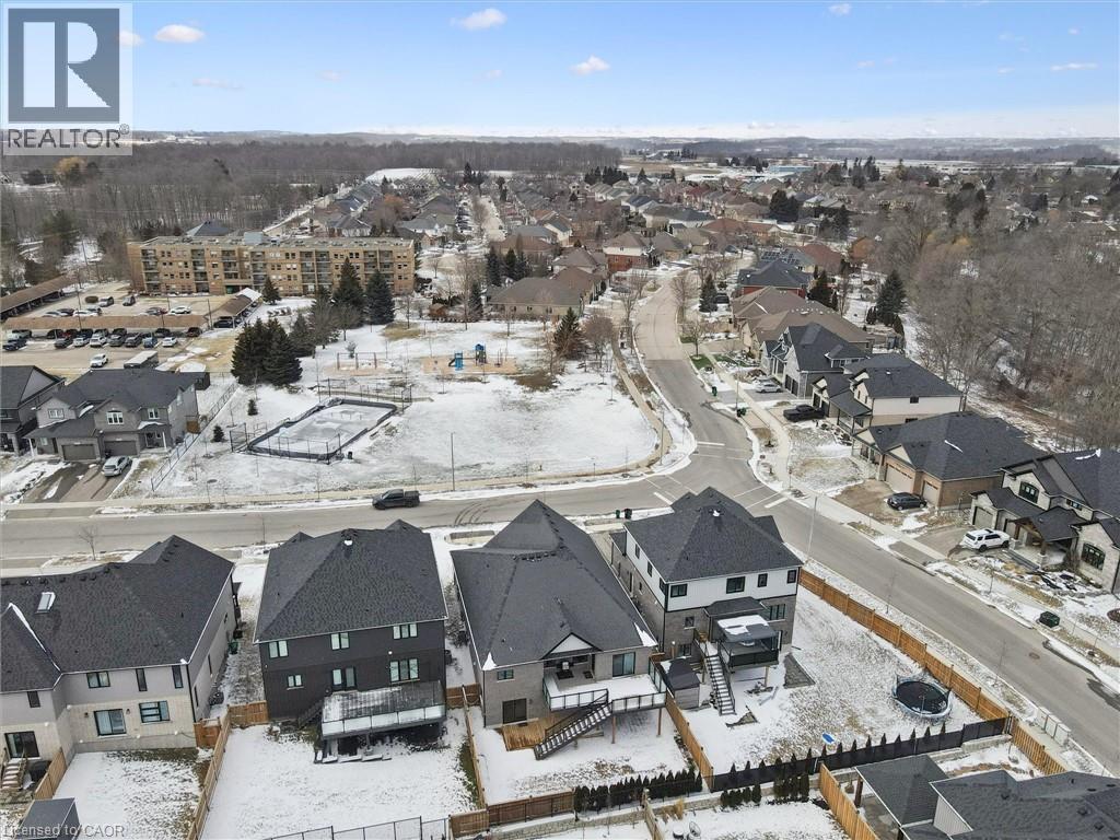 211 WATER Street thumbnail 44