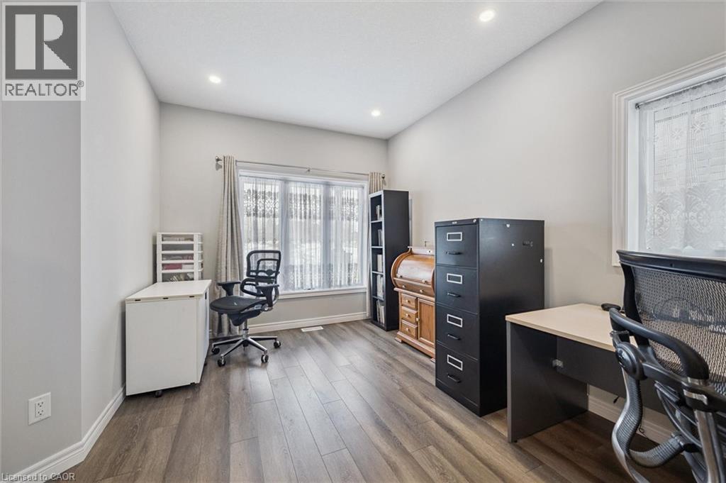 211 WATER Street thumbnail 9