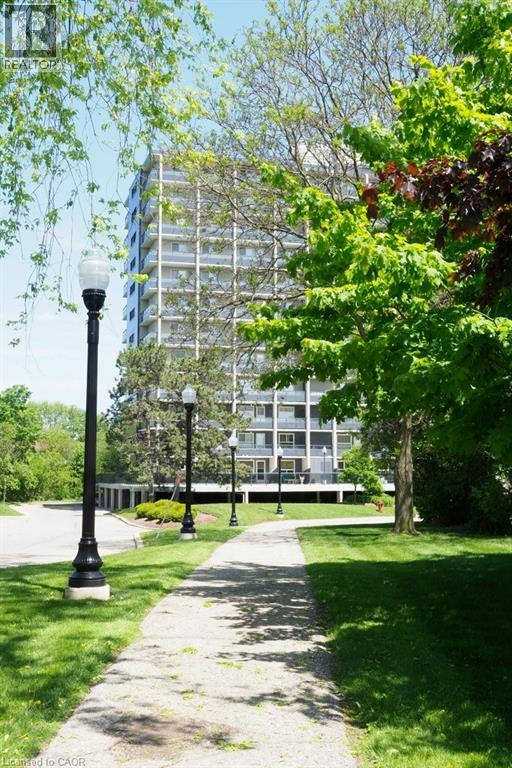 58 BRIDGEPORT Road E Unit# 806 thumbnail 2