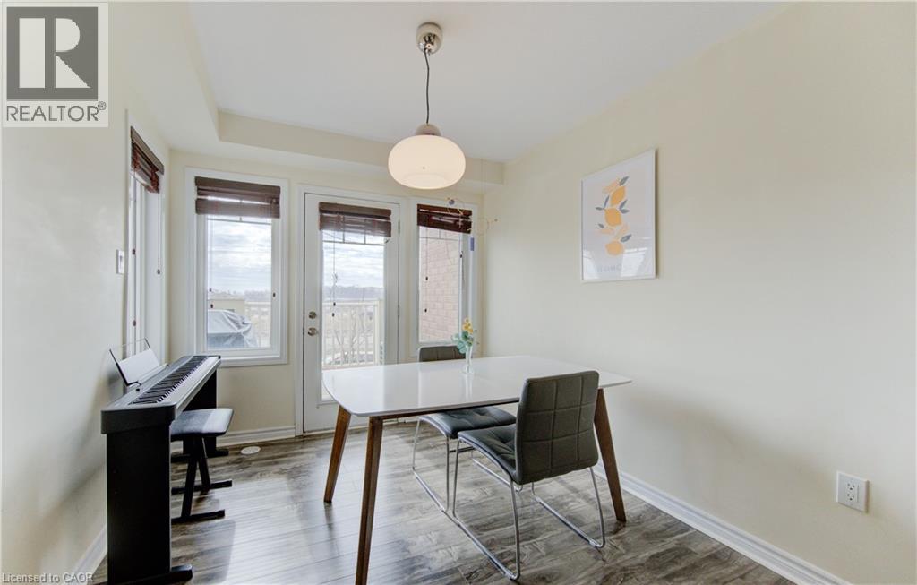 9 OUTLOOK Terrace thumbnail 10