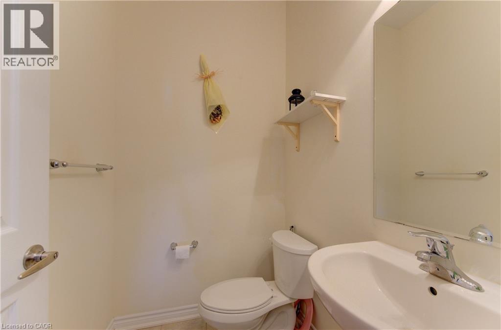 9 OUTLOOK Terrace thumbnail 17