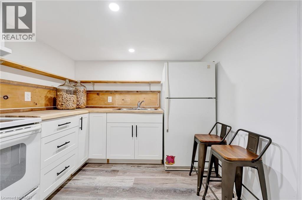 42 SHANLEY Street thumbnail 32