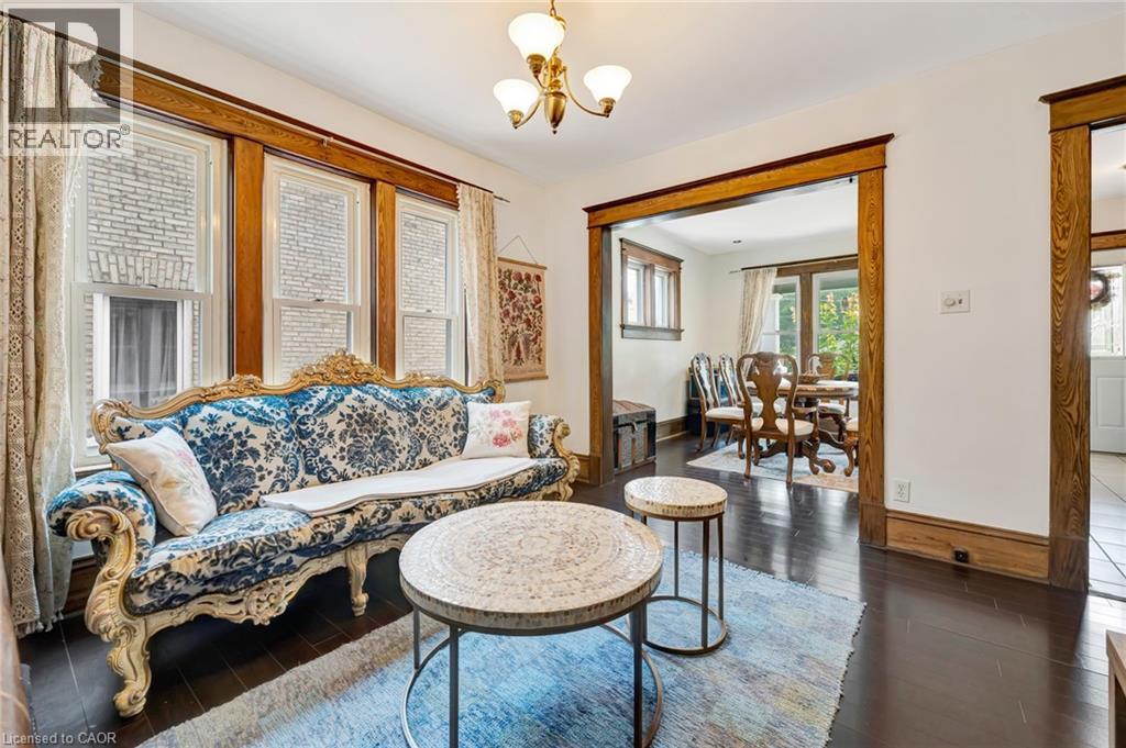 42 SHANLEY Street thumbnail 11