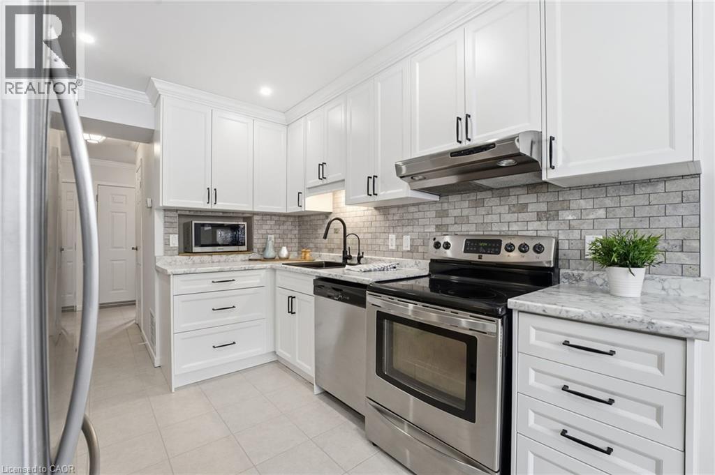 30 GREEN VALLEY Drive Unit# 74 thumbnail 15