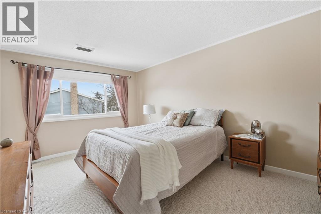 30 GREEN VALLEY Drive Unit# 74 thumbnail 23