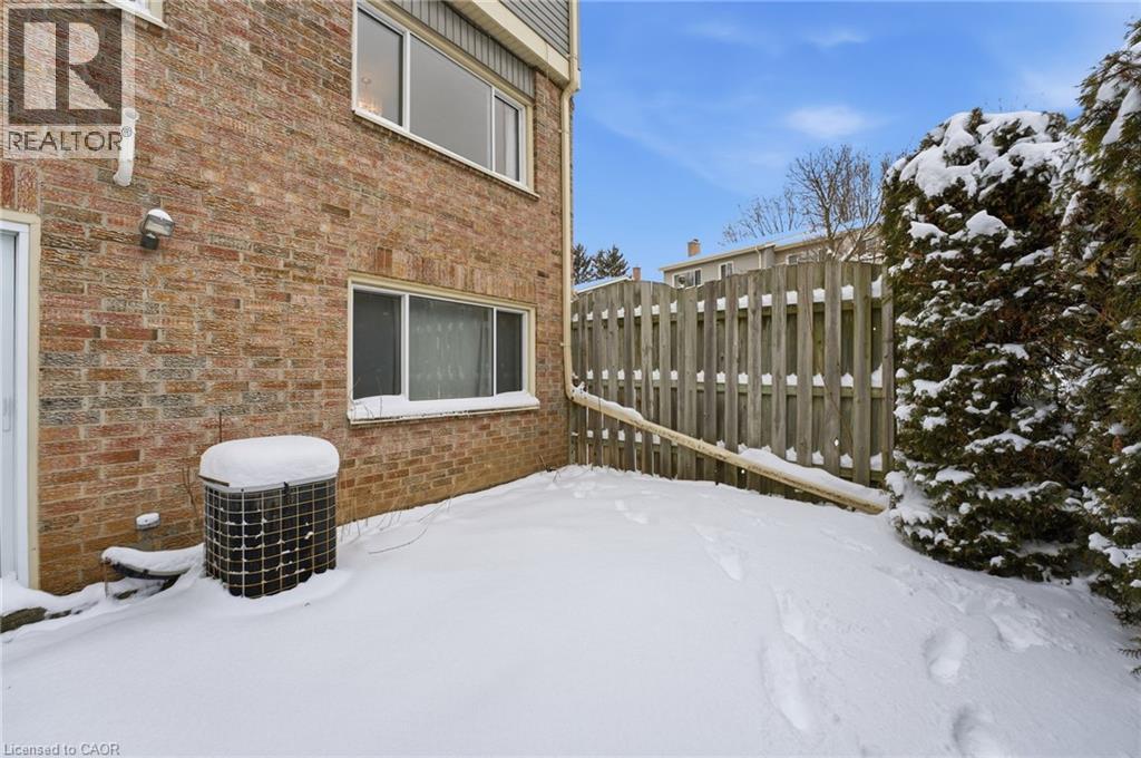 30 GREEN VALLEY Drive Unit# 74 thumbnail 32