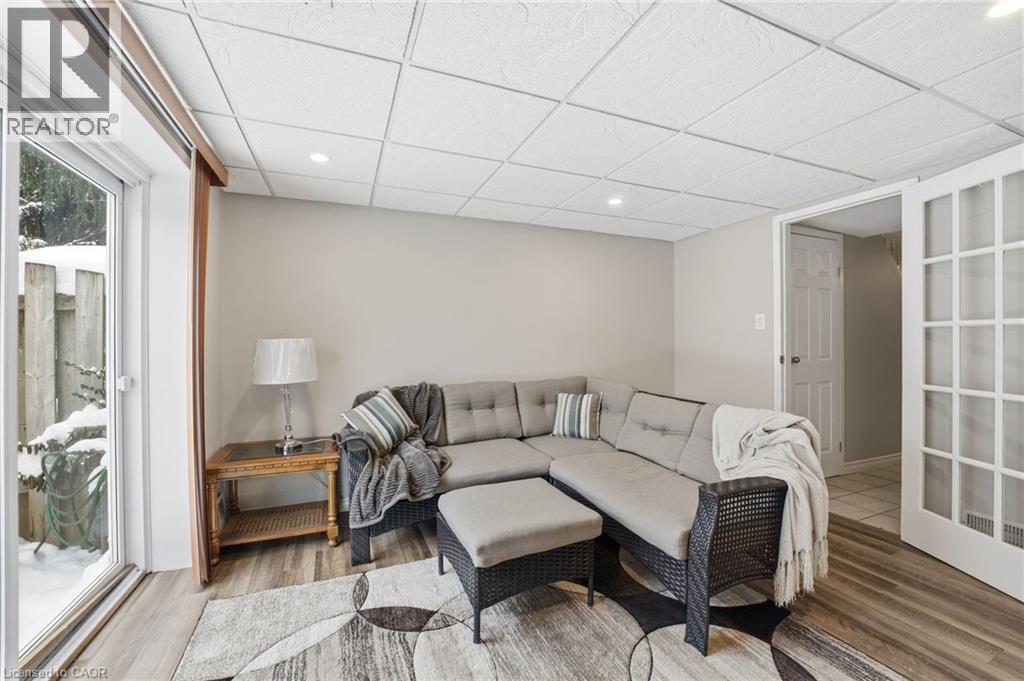 30 GREEN VALLEY Drive Unit# 74 thumbnail 9