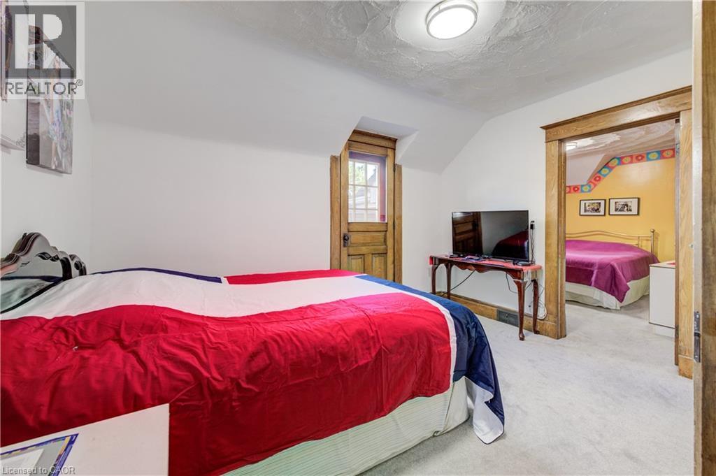 44 WALTER Street thumbnail 28