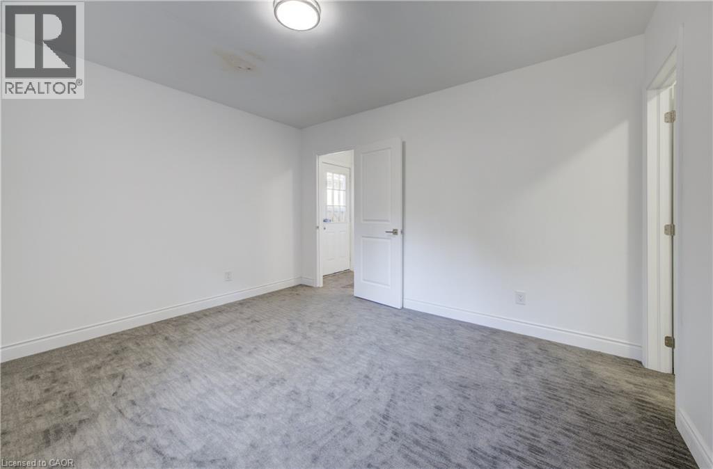 44 WALTER Street thumbnail 39