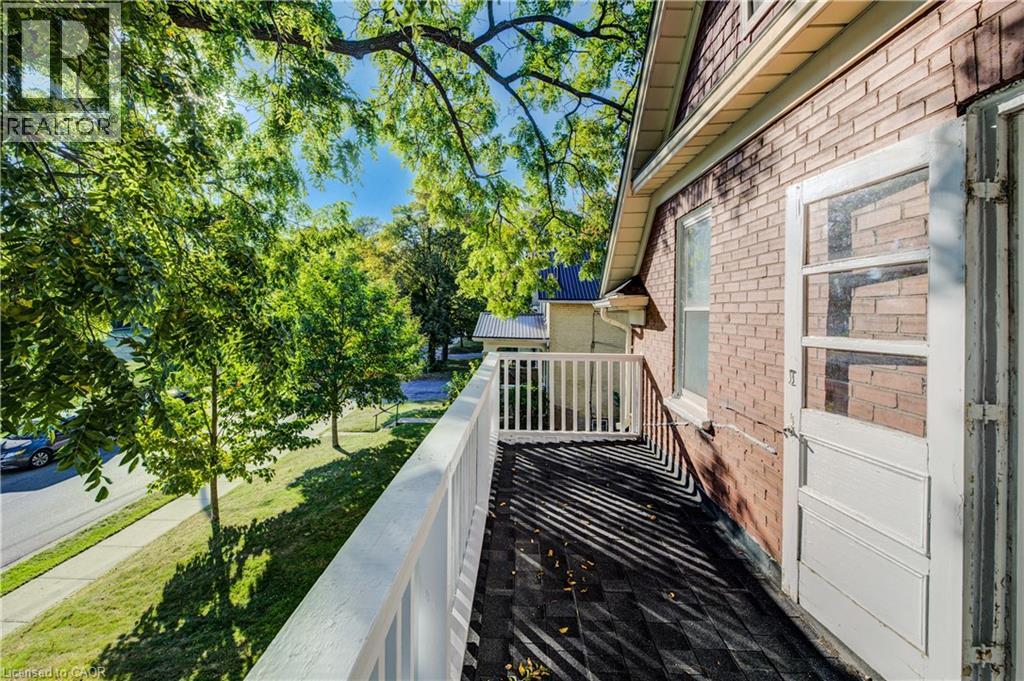 44 WALTER Street thumbnail 46