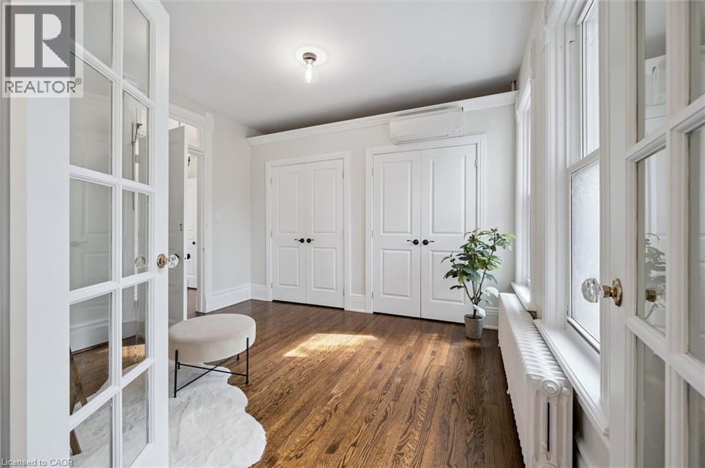 42 LANSDOWNE Road N thumbnail 20