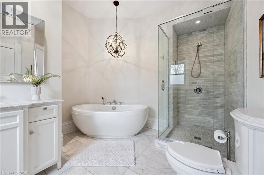 42 LANSDOWNE Road N thumbnail 25