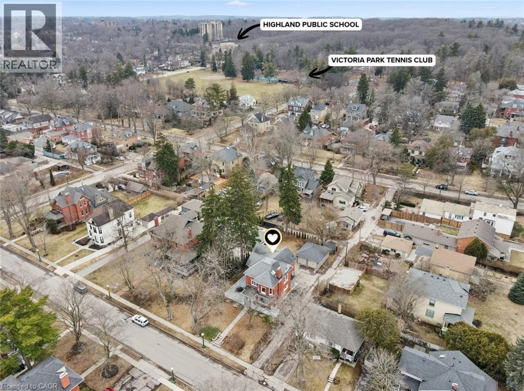 42 LANSDOWNE Road N thumbnail 49