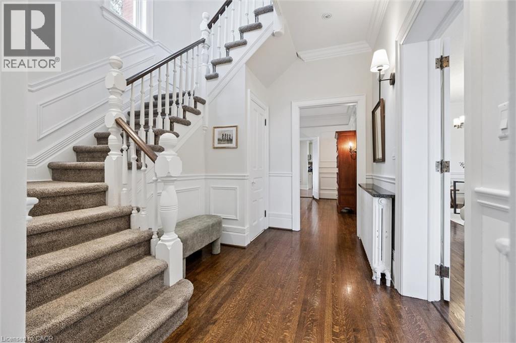 42 LANSDOWNE Road N thumbnail 7