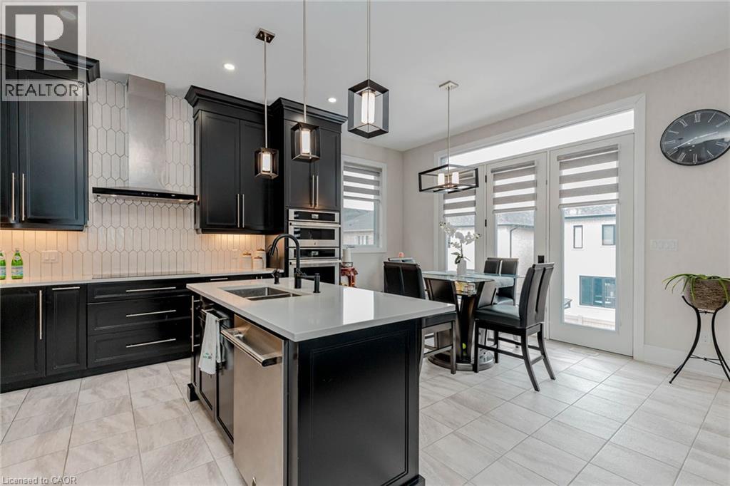 130 PONDCLIFFE Drive thumbnail 16