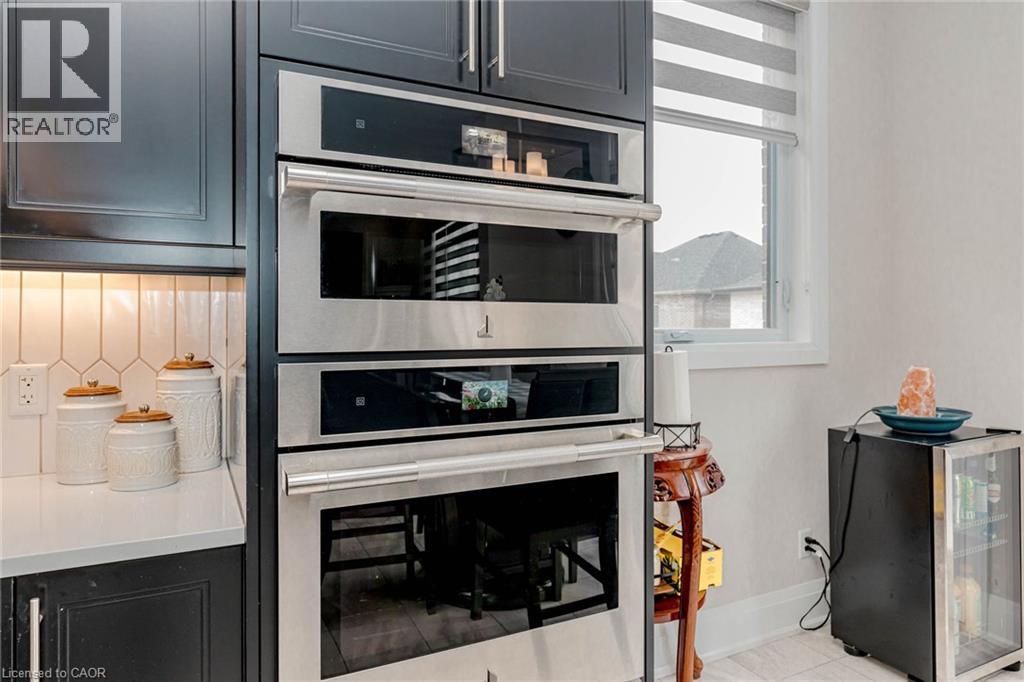 130 PONDCLIFFE Drive thumbnail 19