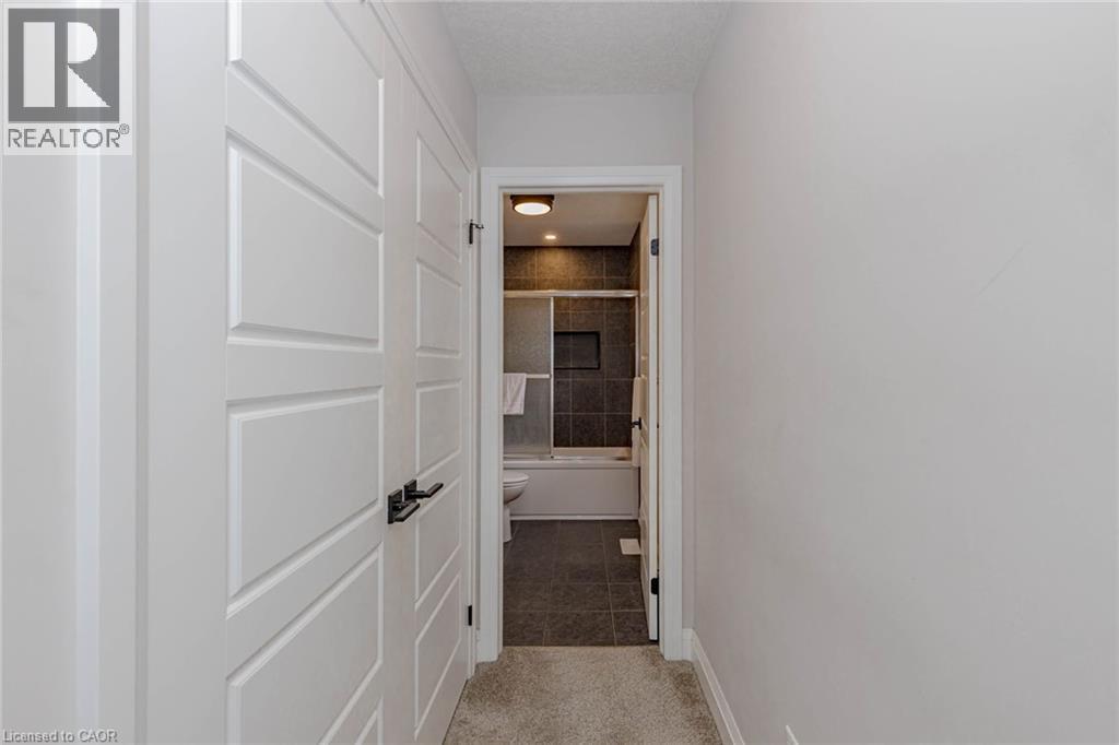 130 PONDCLIFFE Drive thumbnail 36